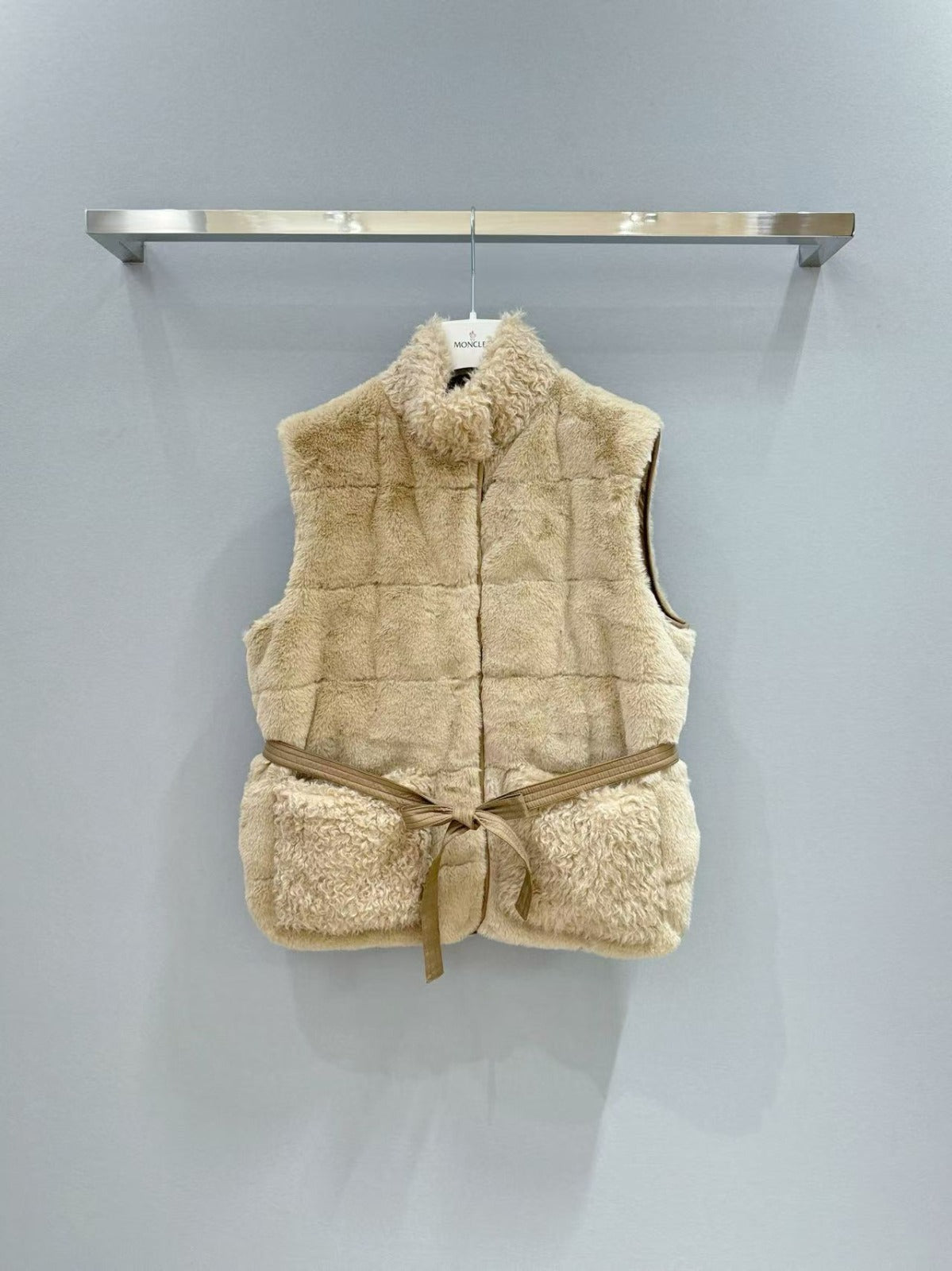 🌸Moncler Joui 人造毛皮泰迪熊羽絨背心 | 預訂約4-5星期