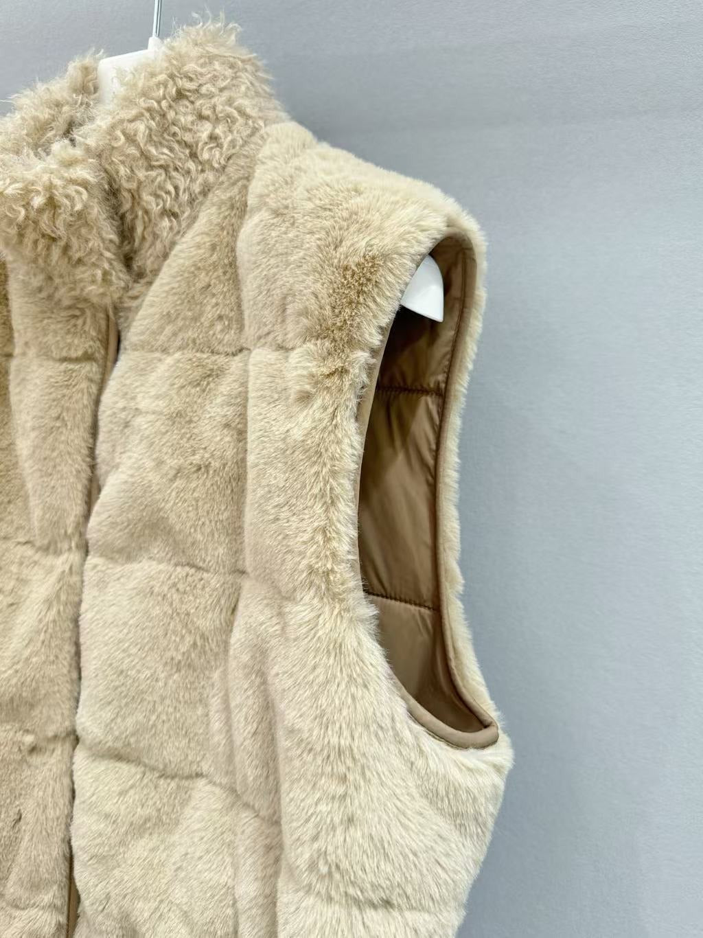 🌸Moncler Joui 人造毛皮泰迪熊羽絨背心 | 預訂約4-5星期