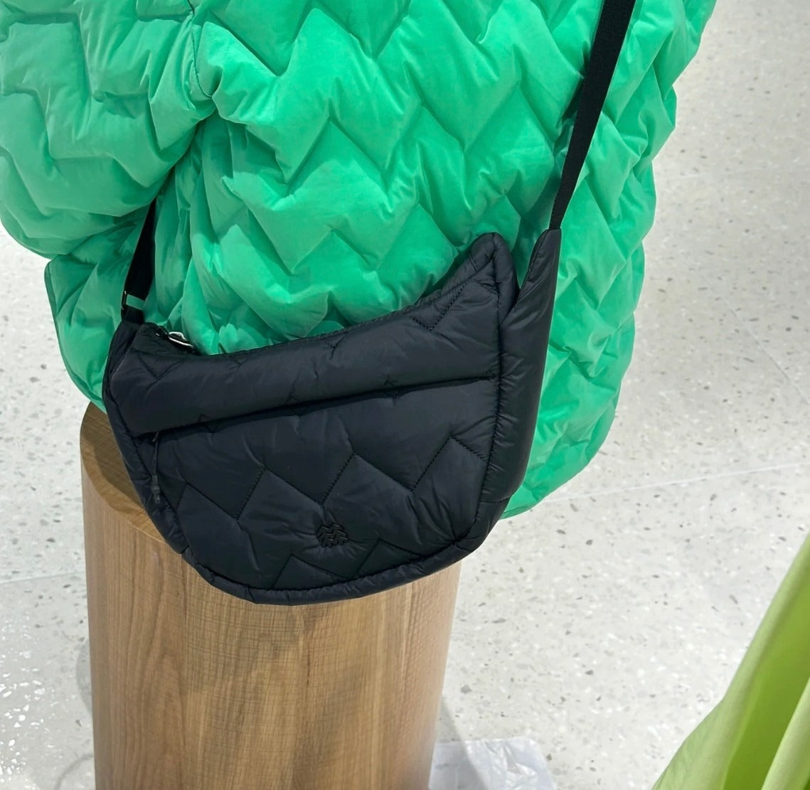 11月10日截🌸KOLON SPORT 半月泡芙包 | 預訂約12月中至尾