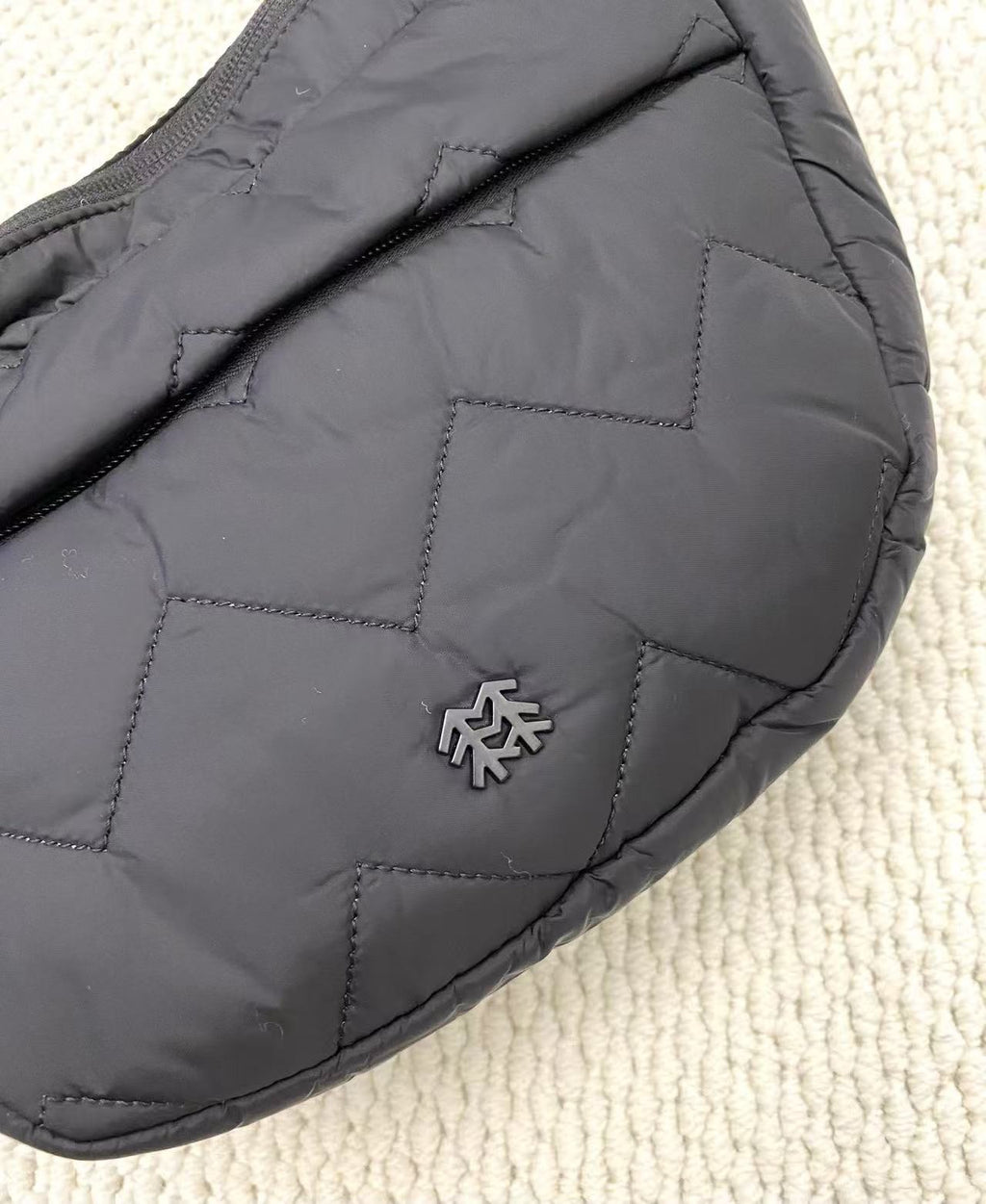 11月10日截🌸KOLON SPORT 半月泡芙包 | 預訂約12月中至尾