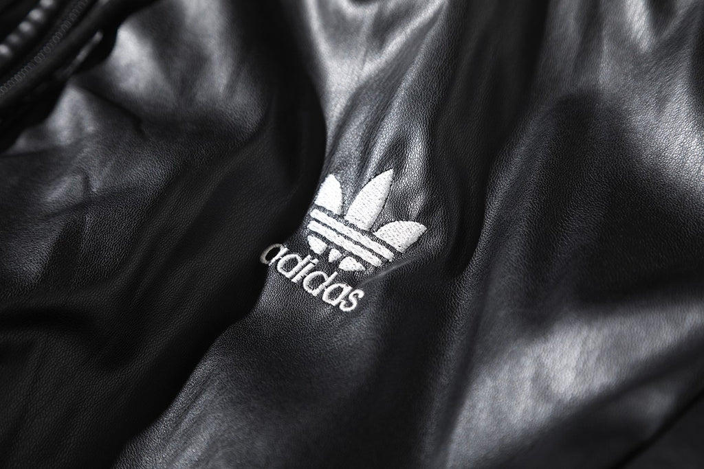 11月10日截🌸Adidas 復古刺繡logo連帽拉鍊皮衣外套 | 預訂約12月中至尾