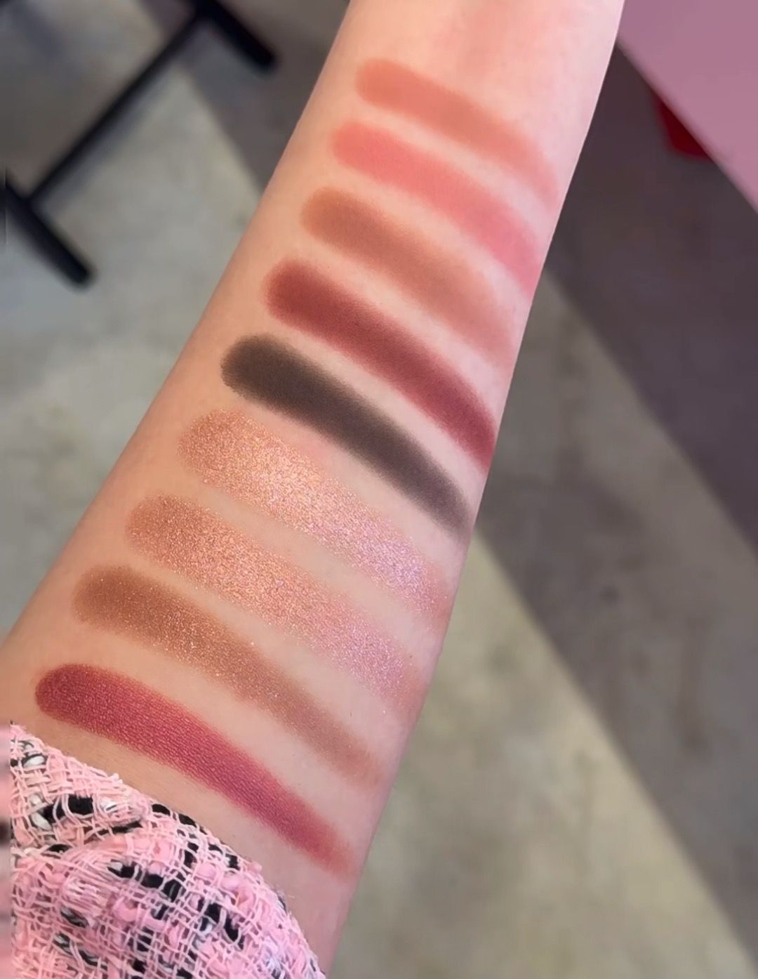 🌸【香港專櫃】Charlotte Tilbury CT 2024聖誕限量版九宮格眼影盤 | 預訂約1-2星期