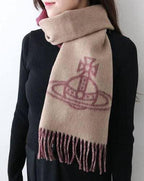 11月12日準時截單‼️‼️不設加單‼️‼️🌸🇯🇵日本直送🇯🇵 靚到咁呀《日本快閃只限2天》Vivienne Westwood 頸巾連線優惠 100%wool | 預訂約12月中至尾