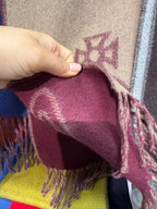 11月12日準時截單‼️‼️不設加單‼️‼️🌸🇯🇵日本直送🇯🇵 靚到咁呀《日本快閃只限2天》Vivienne Westwood 頸巾連線優惠 100%wool | 預訂約12月中至尾