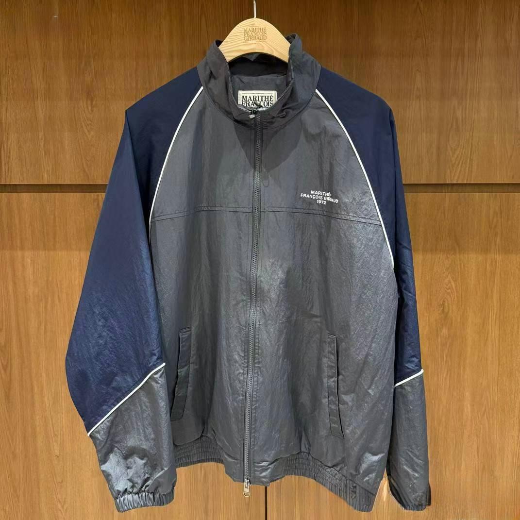 11月30日截🌸MARITHE FRANCOIS GIRBAUD 韓國專門店/免稅店 2025年秋冬COLOR-BLOCK HIGHNECK WINDBREAKER | 預訂約3-4星期