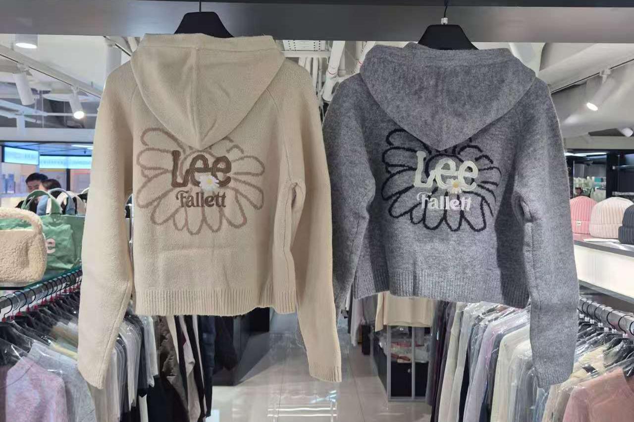 12月8日2000截🌸韓國直送 LEE x FALLETT # LEE732 | 預訂約12月中至尾
