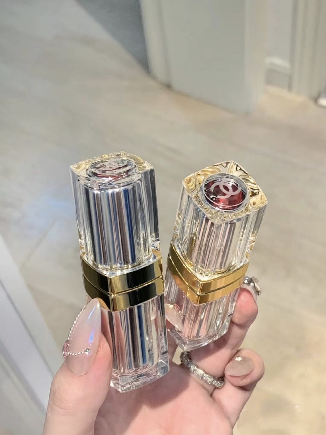 供應商現貨🌸香港專櫃貨 配專櫃紙袋 Chanel香奈兒康鵬街31號唇膏限定禮盒 | 預訂 逢星期一，三返倉執貨 其後約3-5個工作天寄出