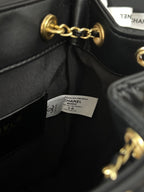 售完即止🌸CHANEL 24P贈禮皮穿金鏈背囊 連禮盒 | 預訂約4-6星期