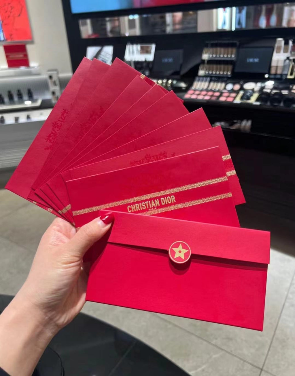 數量有限，售完即止～🌸DIOR利是封 (1套8個) | 預訂 下單後1星期寄出