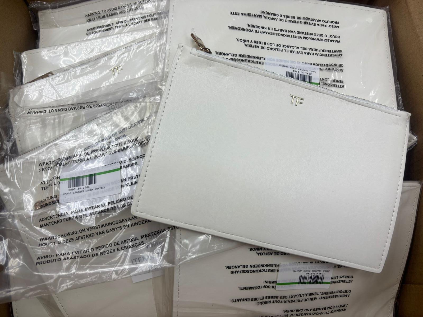 🟡60個售完即止🌸Tom ford pouch clutch(專櫃) | 預訂約2026年1月中至尾