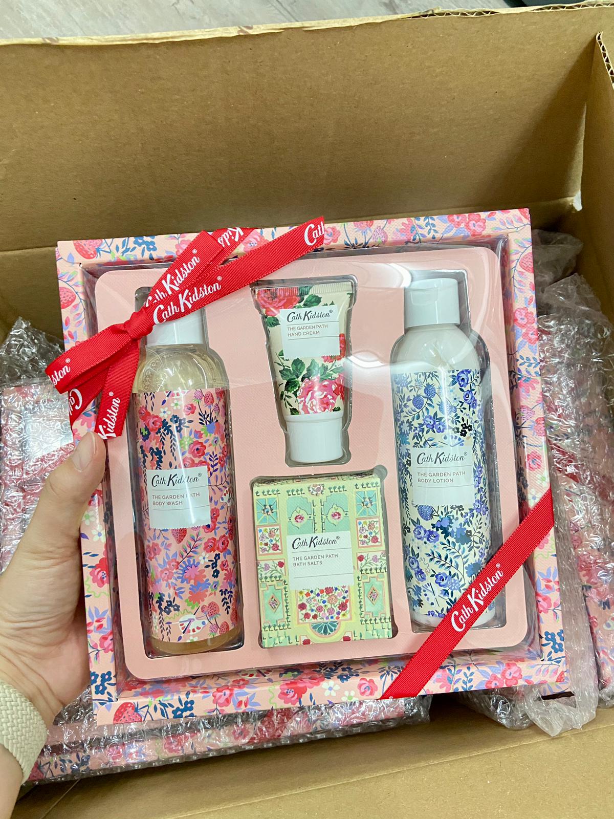 售完即止🌸日本直送✈️Cath Kidston Body Care Set 禮盒🎁 | 預訂約2026年1月中至尾