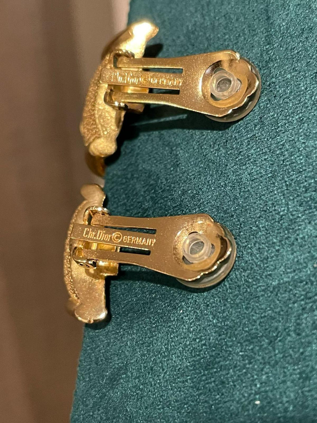 🌸日本中古品代購 Dior vintage CD耳夾 | 預訂約2-3星期 娉婷貿易公司 Exquisite Beauty Trading Company