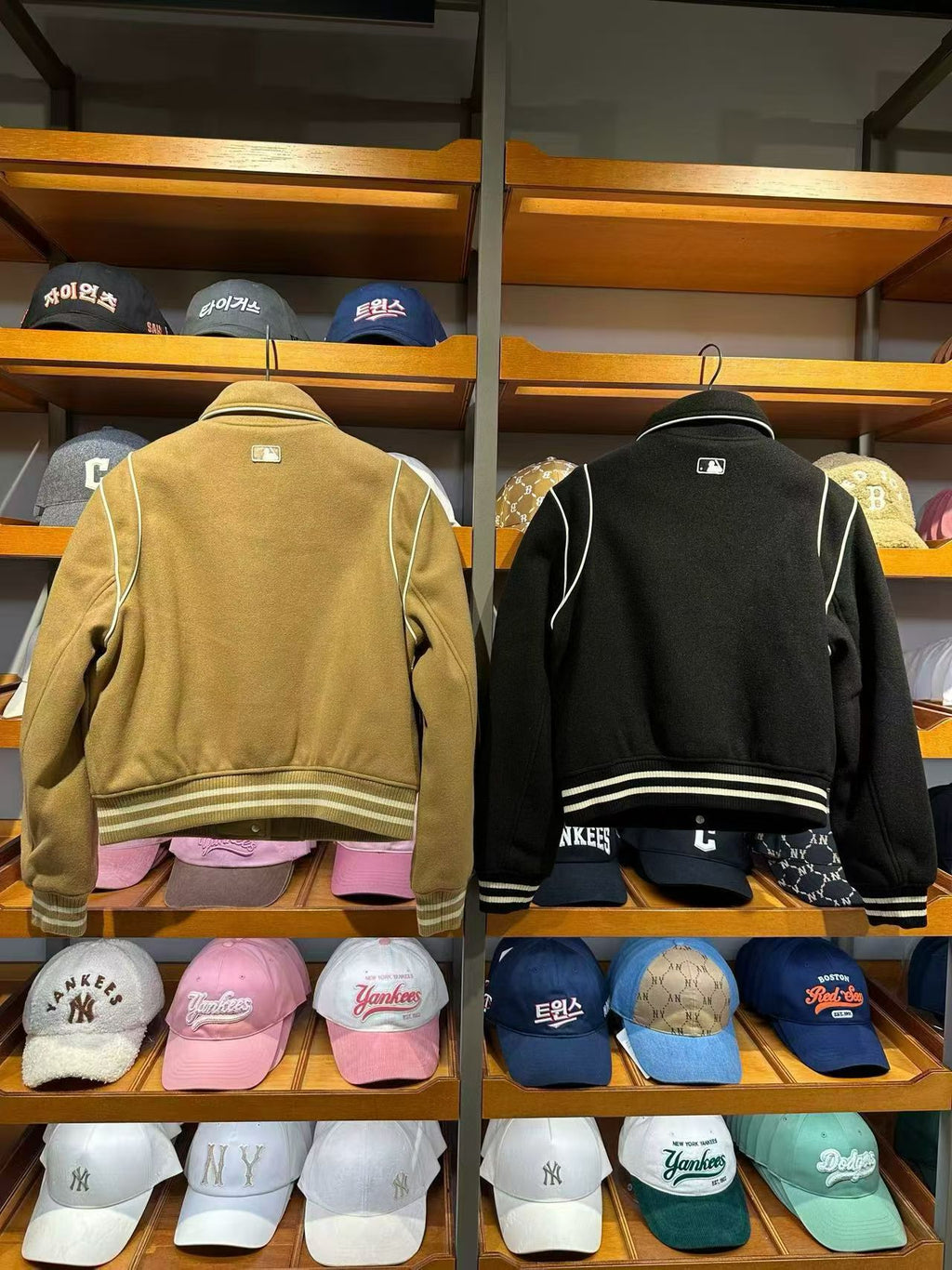 【24小時網站自助下單】🌸🇰🇷Outlet MLB專櫃夾棉外套 | 預訂約3-4星期