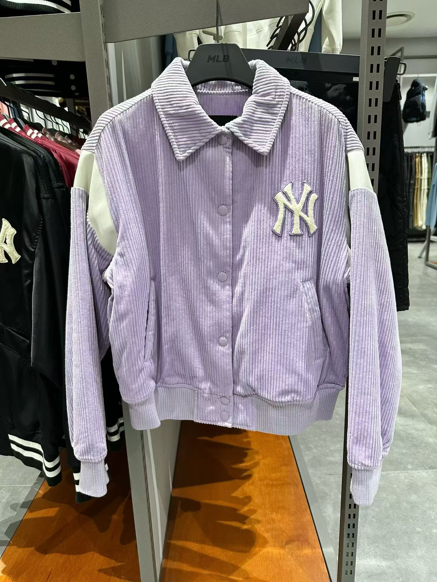 【24小時網站自助下單】🌸🇰🇷Outlet MLB特價夾棉外套 | 預訂約3-4星期