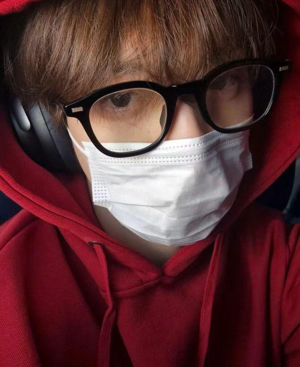 【24小時網站自助下單】2026年1月22日截🌸明星同款 崔秀彬同款平光鏡🉐超受歡迎超級熱賣🐘Blue Elephant🐘🈹Special Offer嚟啦😍 | 預訂3-4 weeks 新年前