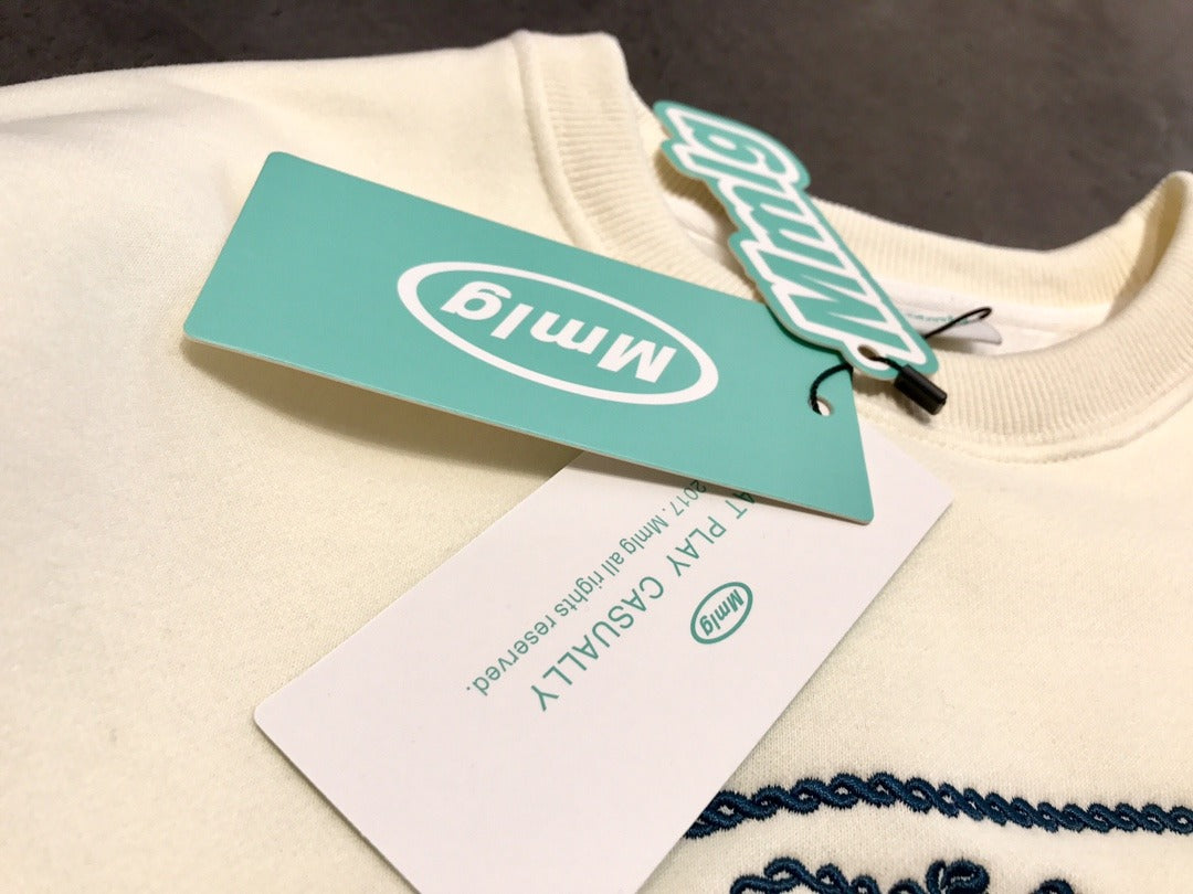 【24小時網站自助下單】2026年1月21日截🌸韓國🇰🇷 Mmlg 刺繡 logo 加絨圓領衛衣 | 預訂約3月初至中