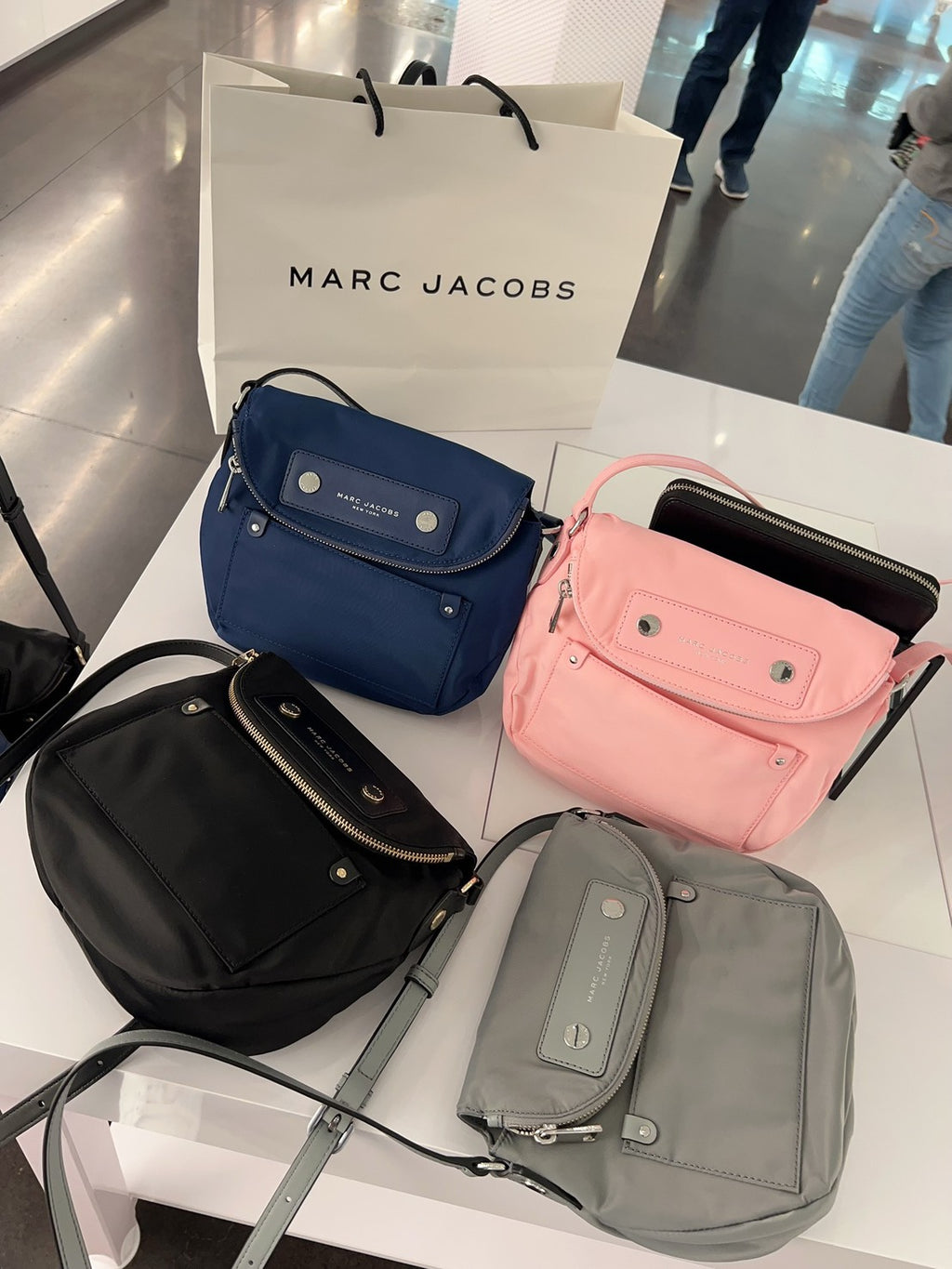 🌸🇺🇸 美國直送 Marc Jacobs | 預訂 落單後約3月中至尾(受過年假期影響,貨期稍微延長)