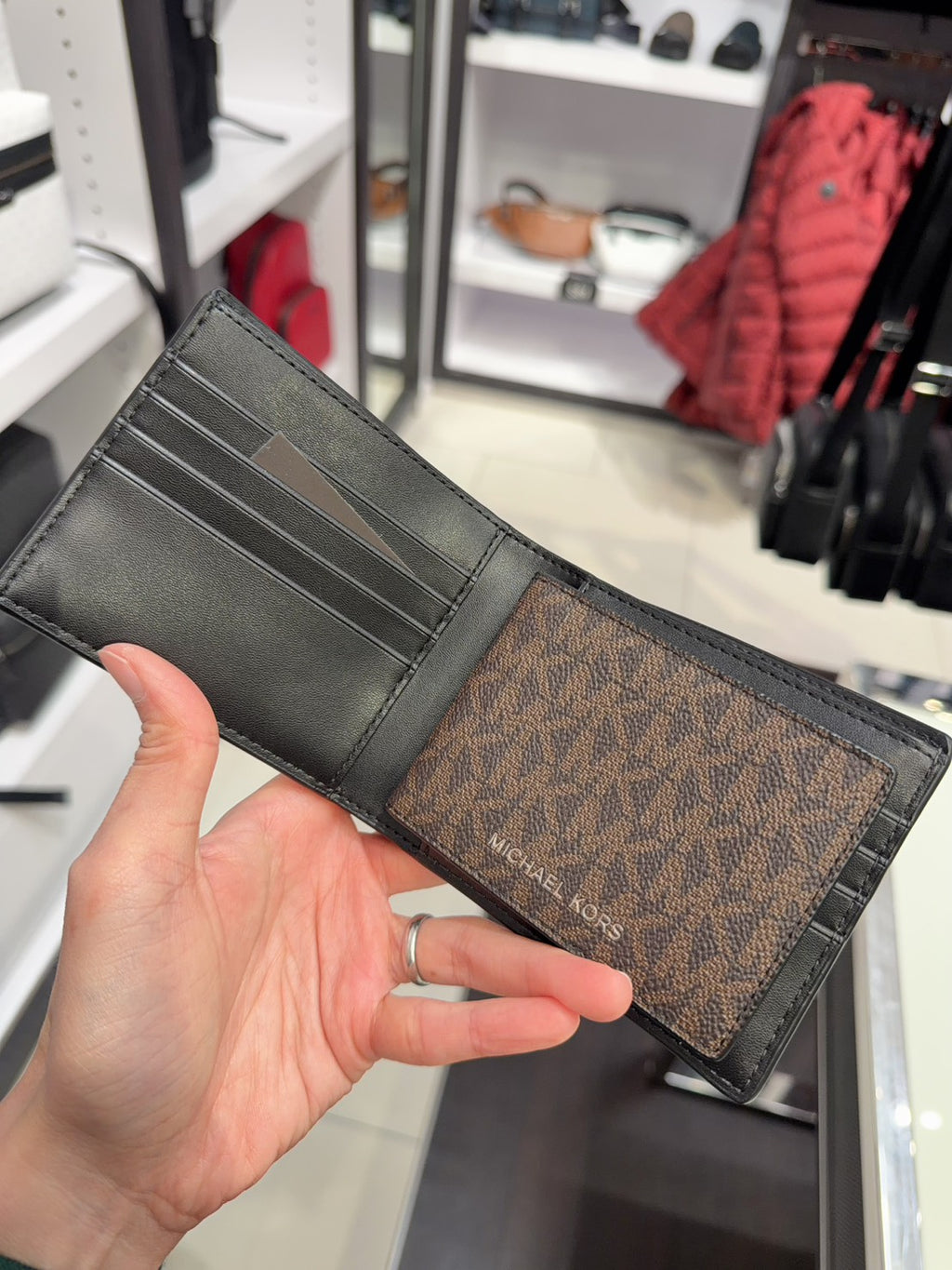 🌸🇺🇸 美國直送 Michael Kors 男士銀包 | 預訂 落單後約3月中至尾(受過年假期影響,貨期稍微延長)