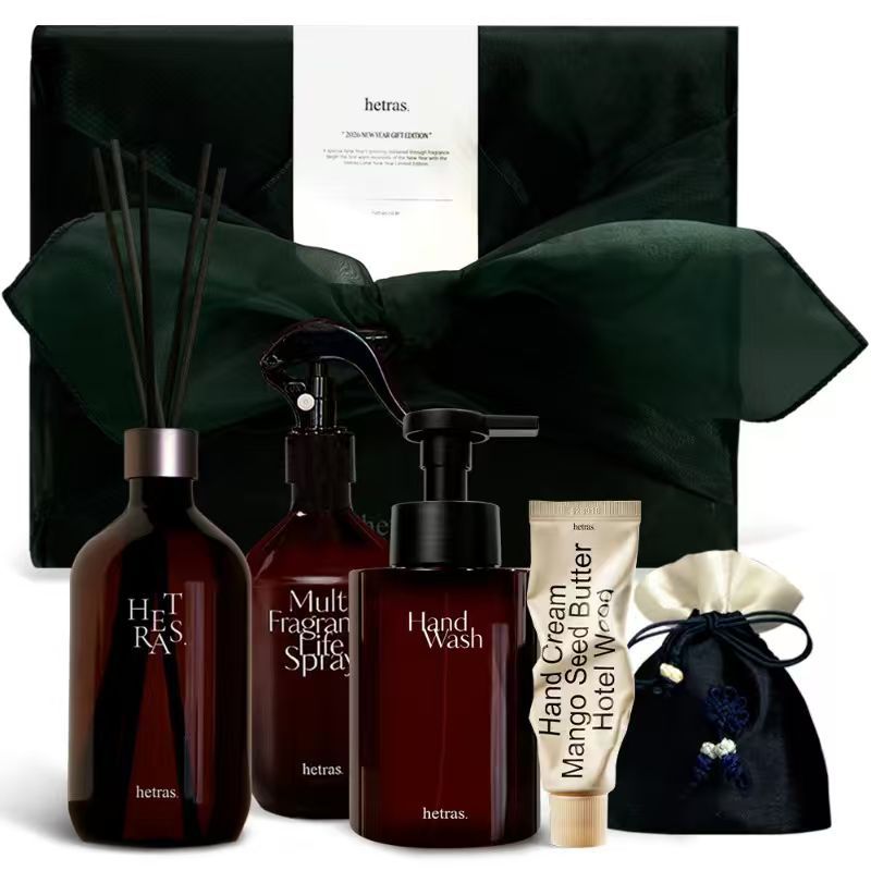 小量現貨🌸HETRAS NEW YEAR GIFT EDITION🧧🐴 5件組絲巾禮盒包 | 落單後約3-5個工作天寄出