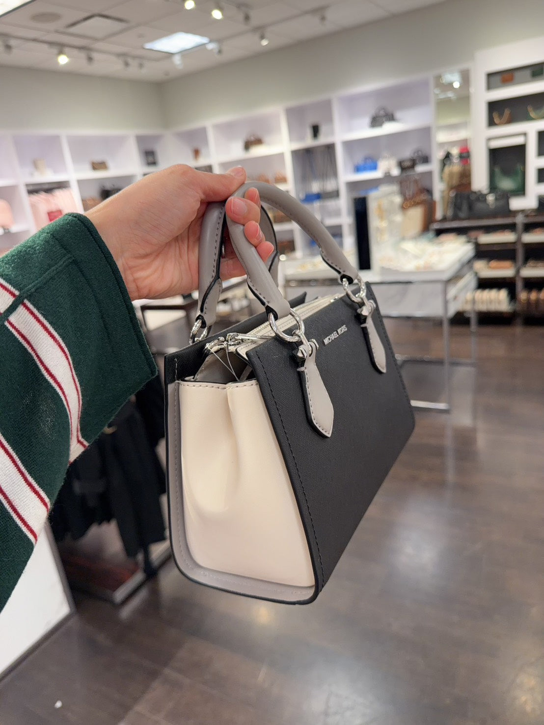 【24小時網站自助下單】2026年3月9日截  售完即止【不設現貨】🌸🇺🇸 美國代購 Michael Kors | 預訂 落單後約4月尾至5月初