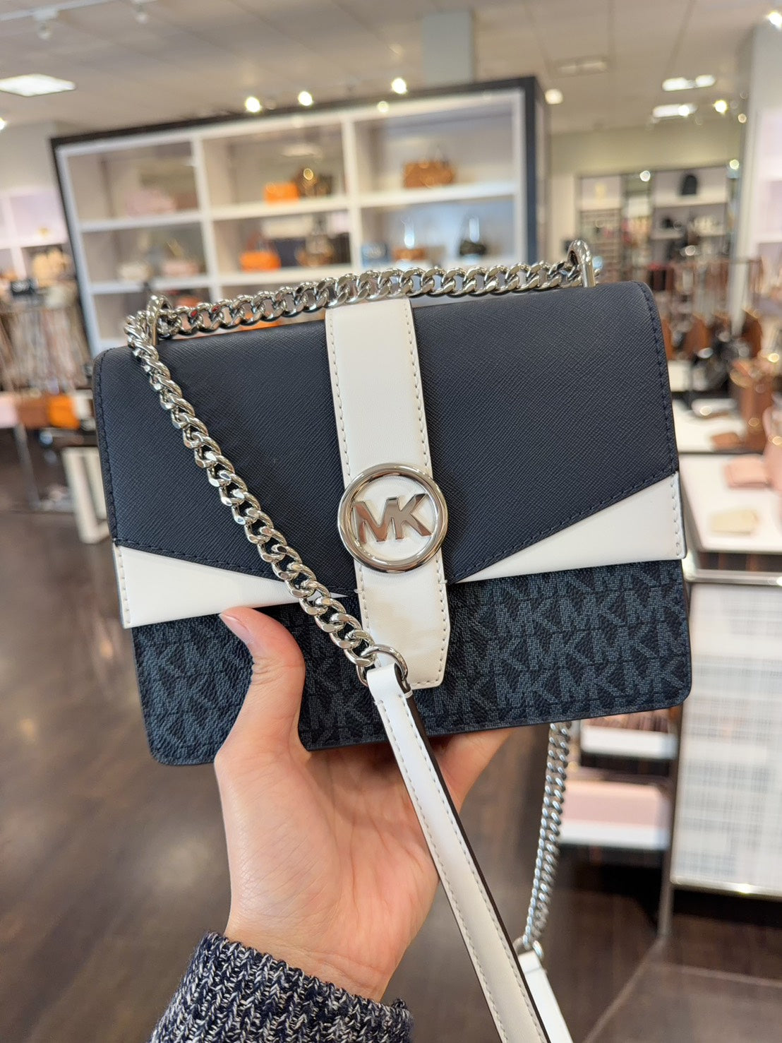 【24小時網站自助下單】2026年3月9日截 售完即止【不設現貨】🌸🇺🇸 美國代購 Michael Kors | 預訂 落單後約4月尾至5月初