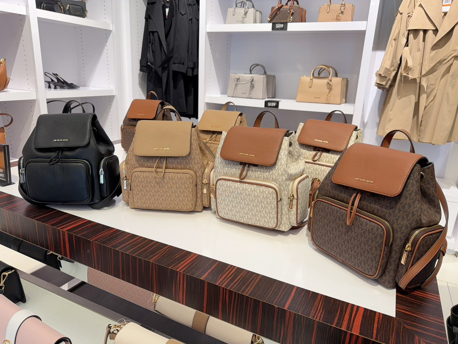 【24小時網站自助下單】2026年3月9日截 售完即止【不設現貨】🌸🇺🇸 美國代購 Michael Kors | 預訂 落單後約4月尾至5月初