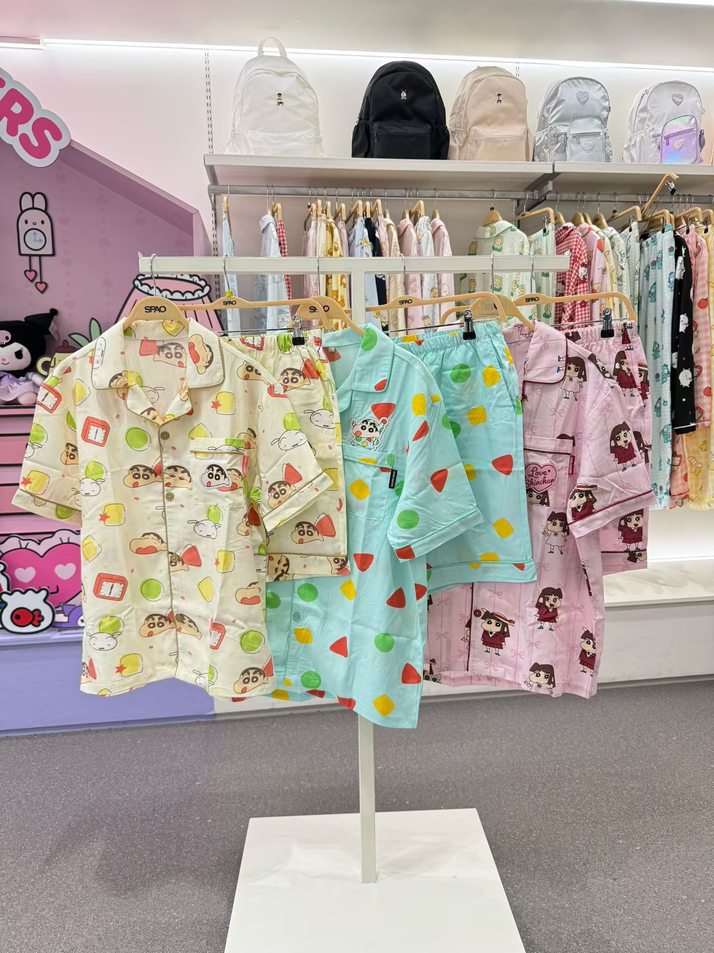 【24小時網站自助下單】2026年3月30日截🌸💛2026年最新上市🆕💛熱賣商品 SPAO x 蠟筆小新 聯名 短䄂睡衣套裝😍‼️韓國免稅店齊碼現貨‼️ | 預訂約3-4星期(自行備註顏色及尺寸)