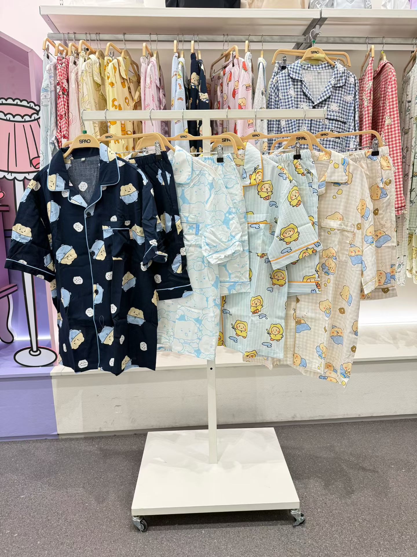 【24小時網站自助下單】2026年3月30日截🌸💛2026年最新上市🆕💛熱賣商品 SPAO x 土豆熊 聯名 短䄂睡衣套裝😍‼️韓國免稅店齊碼現貨‼️ | 預訂約3-4星期(自行備註顏色及尺寸)