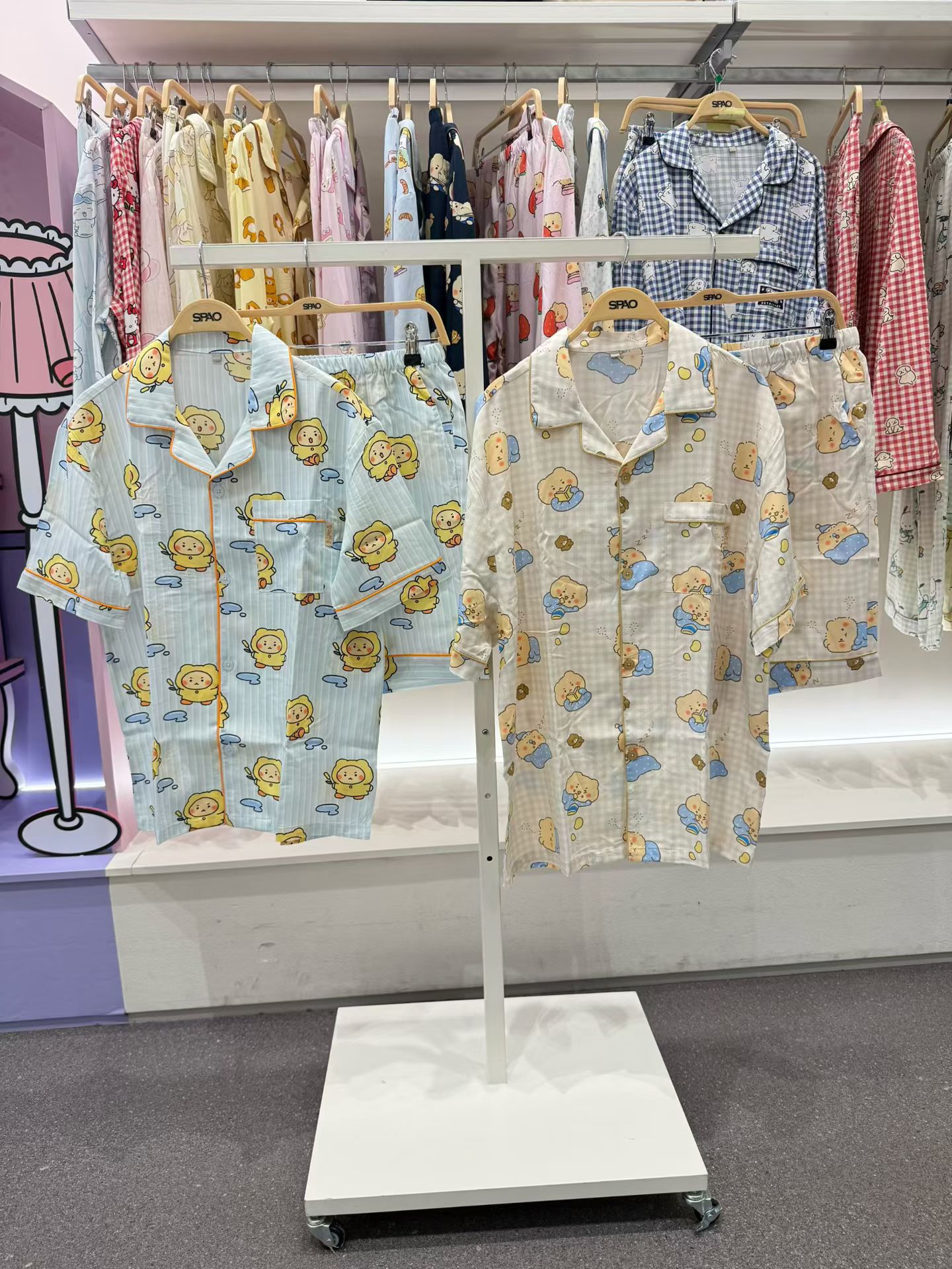 【24小時網站自助下單】2026年3月30日截🌸💛2026年最新上市🆕💛熱賣商品 SPAO x 土豆熊 聯名 短䄂睡衣套裝😍‼️韓國免稅店齊碼現貨‼️ | 預訂約3-4星期(自行備註顏色及尺寸)