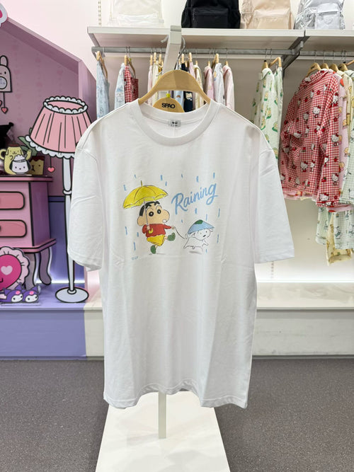 【24小時網站自助下單】售完即止🌸💛2026年最新上市🆕💛平靚正推介‼️SPAO x 蠟筆小新 聯名 涼感短䄂Tee😍 | 預訂約3-4星期(自行備註顏色及尺寸) 娉婷貿易公司 Exquisite Beauty Trading Company