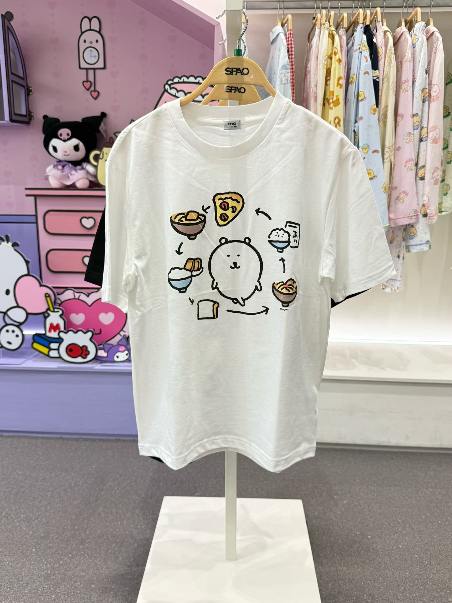 【24小時網站自助下單】2026年3月30日截🌸💛2026年最新上市🆕💛平靚正推介‼️SPAO x 自嘲熊 聯名 涼感短䄂Tee😍 | 預訂約3-4星期(自行備註款式及尺寸)