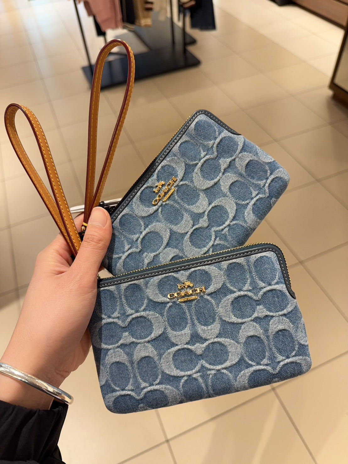 【24小時網站自助下單】售完即止【不設現貨】🌸🇺🇸美國代購 Coach 特別款式 | 預訂 落單後約4月尾至5月初