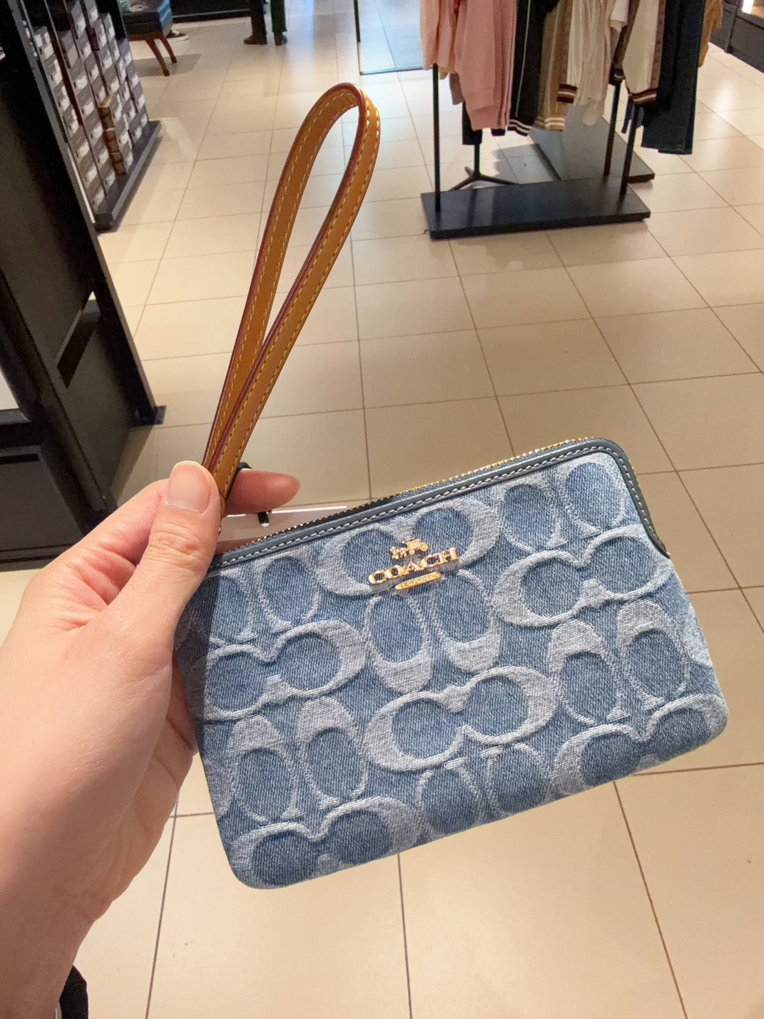 【24小時網站自助下單】售完即止【不設現貨】🌸🇺🇸美國代購 Coach 特別款式 | 預訂 落單後約4月尾至5月初