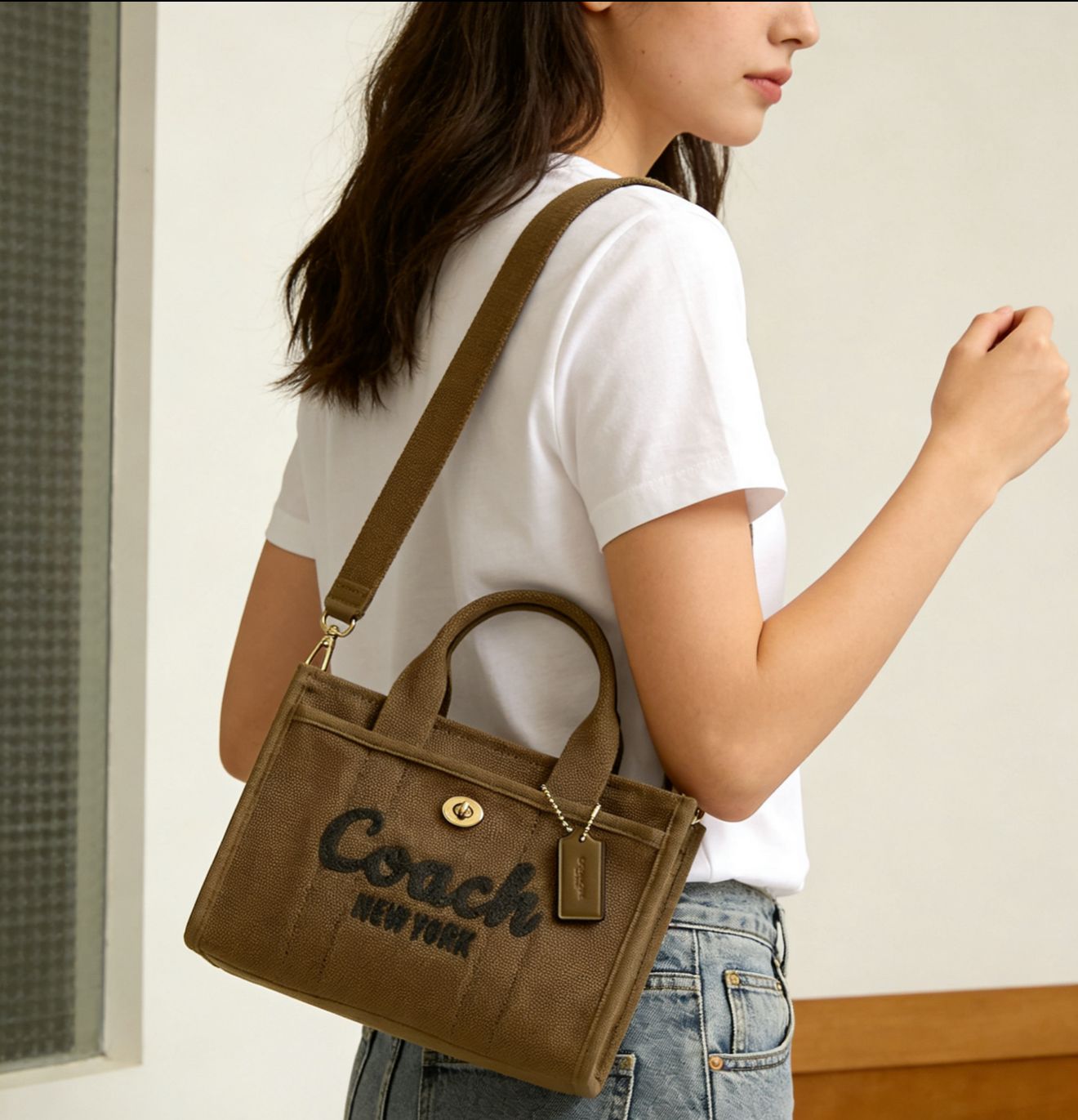 【24小時網站自助下單】售完即止【不設現貨】🌸🇺🇸美國代購 Coach Cargo Tote 20 | 預訂 落單後約4月尾至5月初