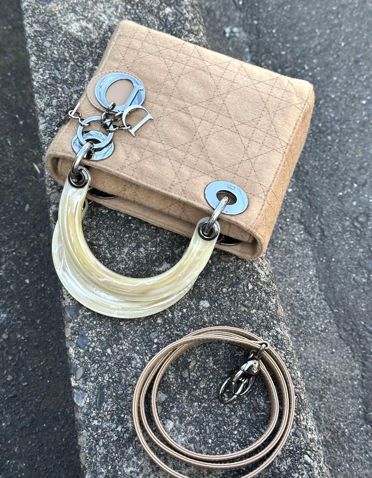 【24小時網站自助下單】🌸日本中古品代購 DIOR奶茶色羊絨*米色柄三格銀扣小戴妃 | 預訂約2-3星期