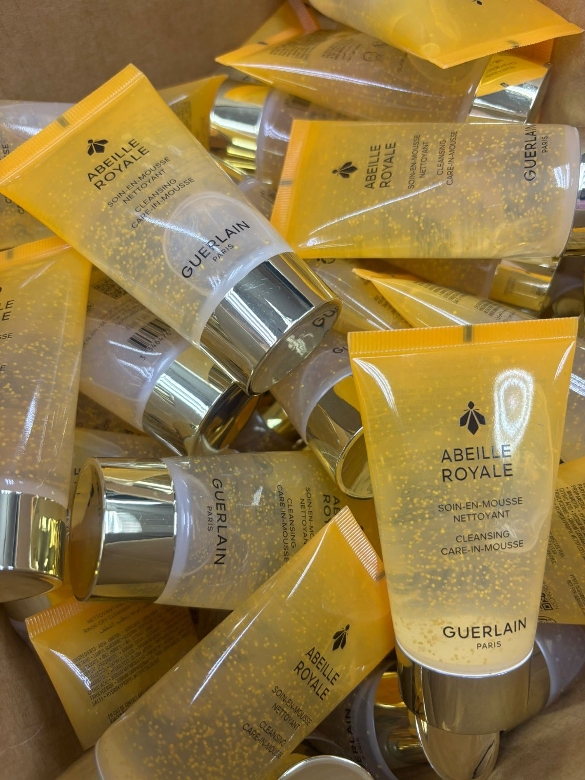【24小時網站自助下單】現貨🌸Guerlain🌸 ABEILLE ROYALE 殿級蜂皇淨澈潔顏泡沫(40ml) | 落單後約5-7個工作天寄出