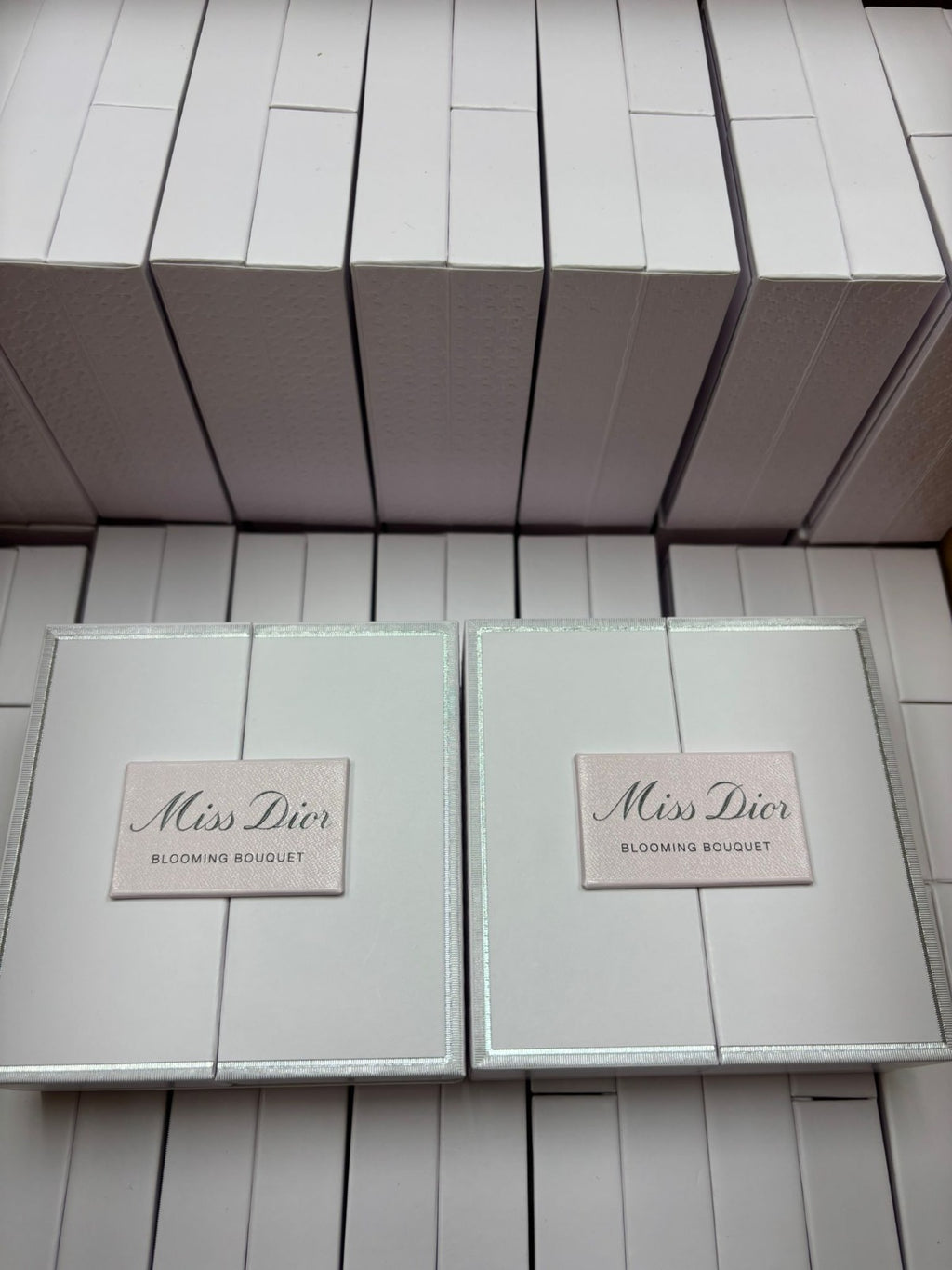 【24小時網站自助下單】現貨🌸DIOR # Miss Dior花漾甜心香水套盒 花漾甜心EDT 5ml+身體乳20ml | 落單後約5-7個工作天寄出