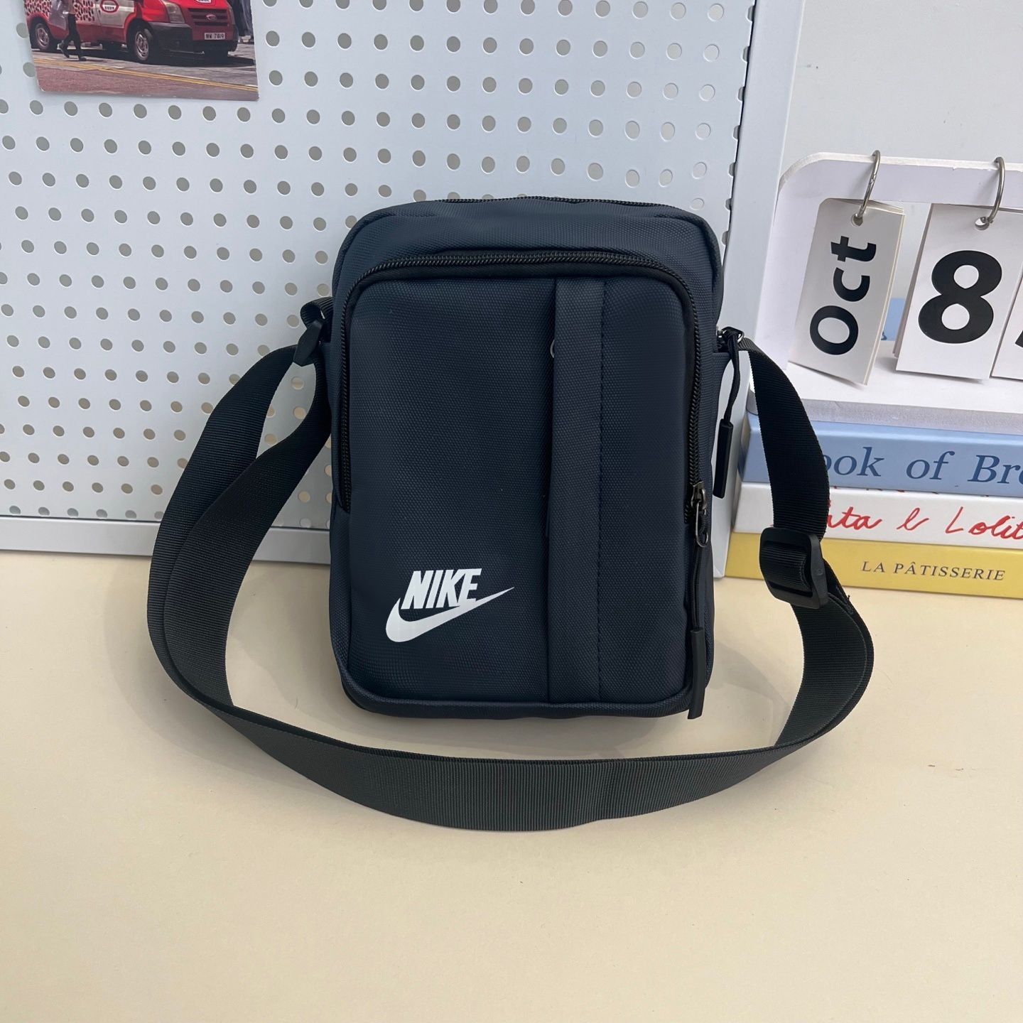 【24小時網站自助下單】🌸Nike 5865單肩包 | 預訂約3-4星期 娉婷貿易公司 Exquisite Beauty Trading Company