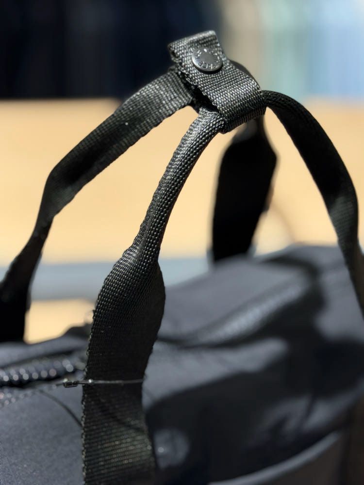 【24小時網站自助下單】售完即止🌸韓國代購🇰🇷The North Face BREEZE ROLL CROSS BAG | 預訂約2-3星期(自行備註顏色)