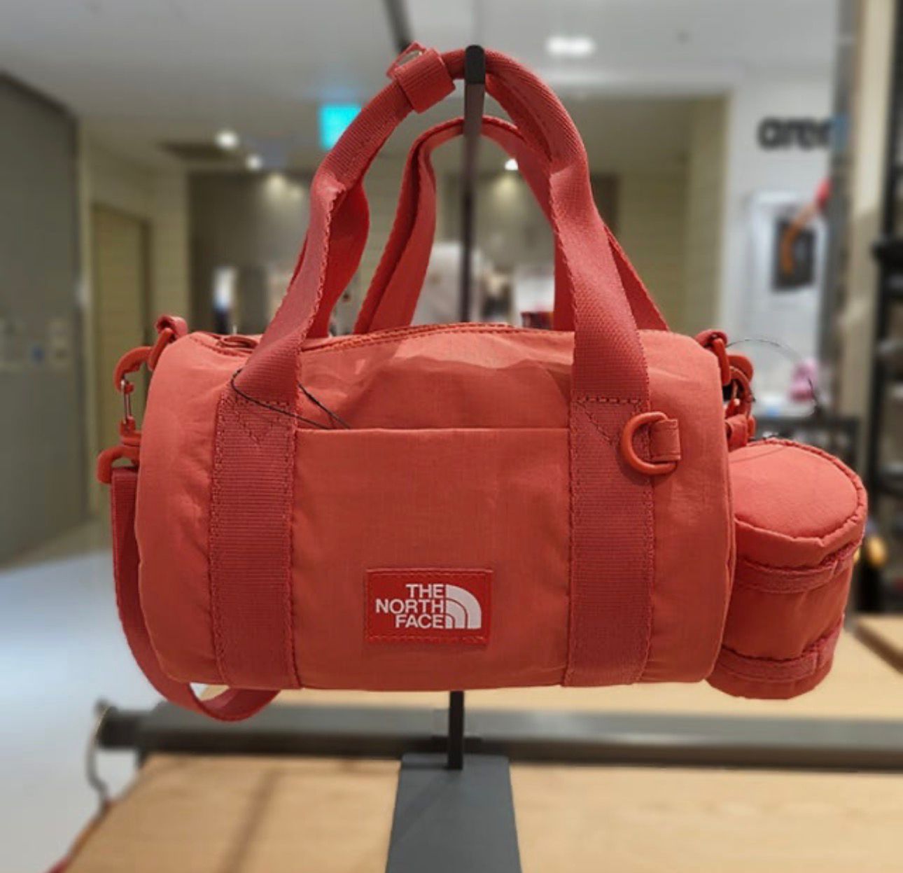 【24小時網站自助下單】售完即止🌸韓國代購🇰🇷The North Face BREEZE ROLL CROSS BAG | 預訂約2-3星期(自行備註顏色)