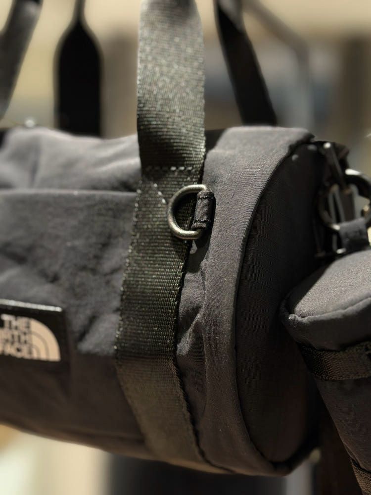 【24小時網站自助下單】售完即止🌸韓國代購🇰🇷The North Face BREEZE ROLL CROSS BAG | 預訂約2-3星期(自行備註顏色)