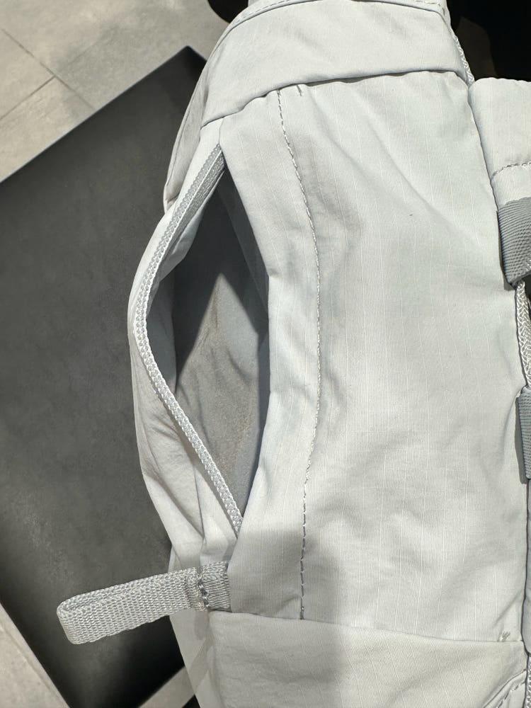 【24小時網站自助下單】售完即止🌸韓國代購🇰🇷The North Face W'S BREEZE BACKPACK 新版 | 預訂約2-3星期 娉婷貿易公司 Exquisite Beauty Trading Company