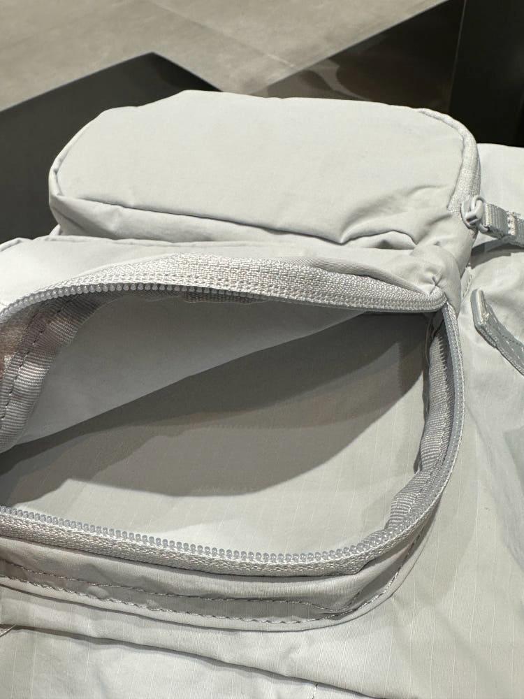 【24小時網站自助下單】售完即止🌸韓國代購🇰🇷The North Face W'S BREEZE BACKPACK 新版 | 預訂約2-3星期 娉婷貿易公司 Exquisite Beauty Trading Company