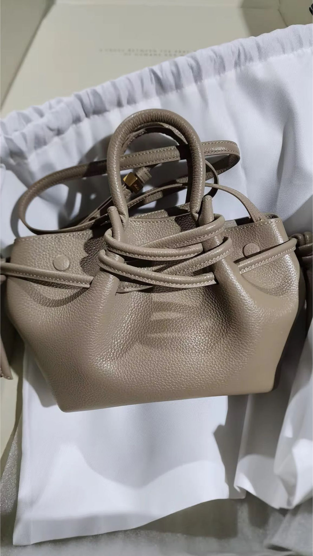 【24小時網站自助下單】🌸🇹🇭Fundaoera Ava Mini Vintage Fundao | 預訂約2-3星期(顏色Whatsapp Send圖) 娉婷貿易公司 Exquisite Beauty Trading Company
