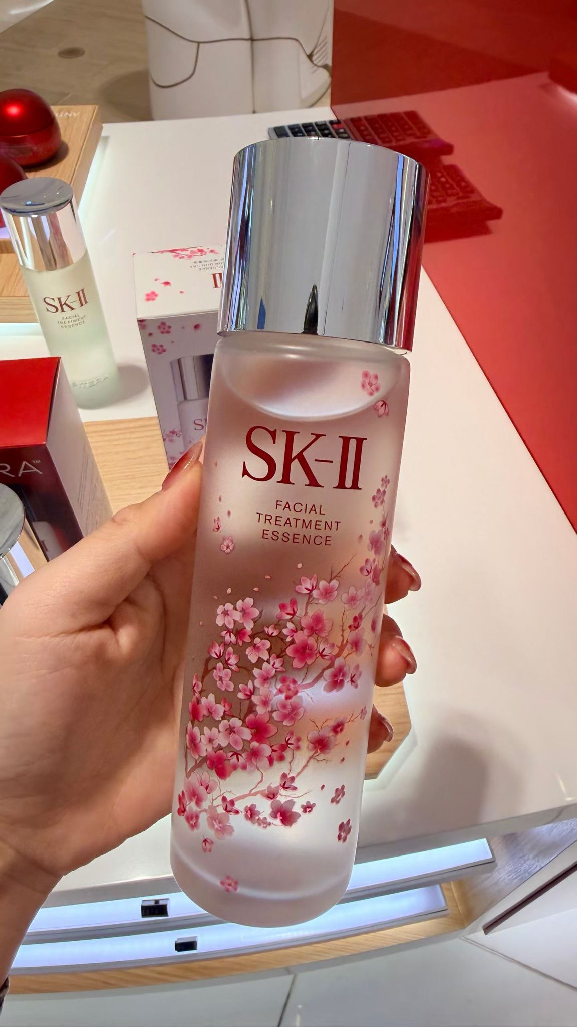 【24小時網站自助下單】🌸香港專櫃/免稅貨 SK-II 神仙水櫻花限定 230ml | 預訂約1-2星期