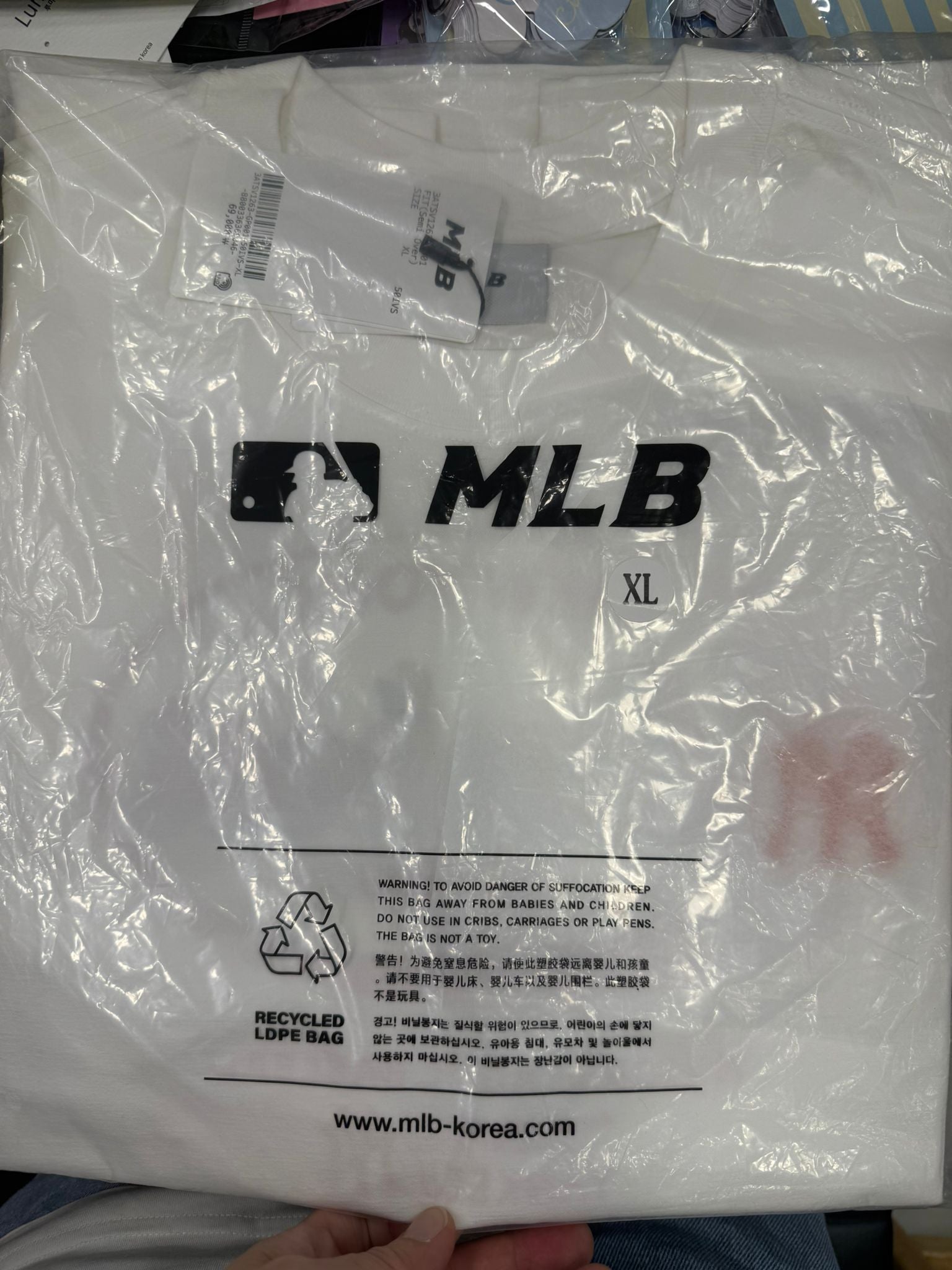 【24小時網站自助下單】🌸🆕2026年最新上市💛搶呀呀呀‼️ 韓國🇰🇷MLB 專門店 紐約洋基隊SIMPLE LOGO OVER FIT T-SHIRTS 3ATSV1263 | 預訂約3-4星期