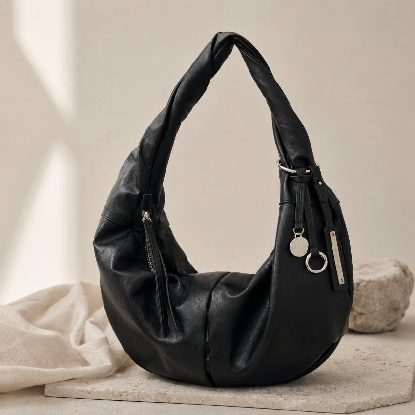 【24小時網站自助下單】售完即止🌸韓國直送❤️Matin Kim Twist Handle Small Hobo Bag (3 colors) | 預訂約7月中至尾