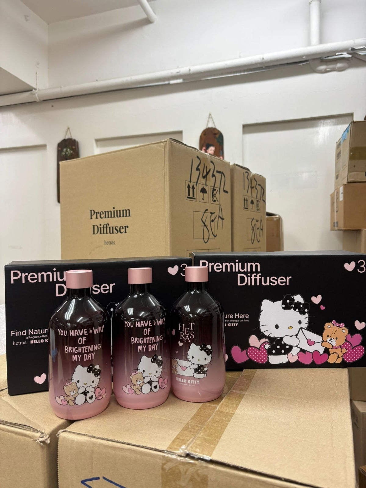 【24小時網站自助下單】🌸韓國Hetras x Hello Kitty Premium Diffuser 3盒(1支/500ML) | 預訂約1-2星期
