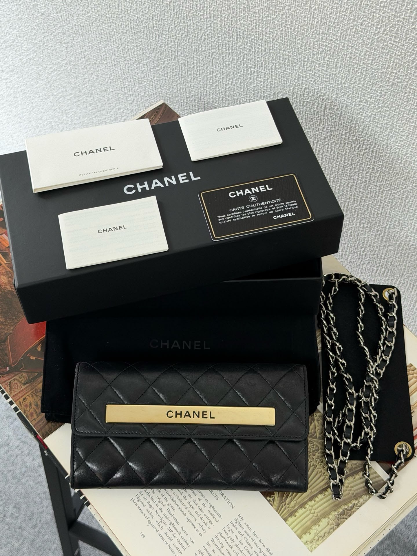 【24小時網站自助下單】🌸日本中古品代購 Chanel菱格大logo錢包 ➕標➕卡➕袋➕盒➕冊 24開 送改造配件 | 預訂約2-3星期