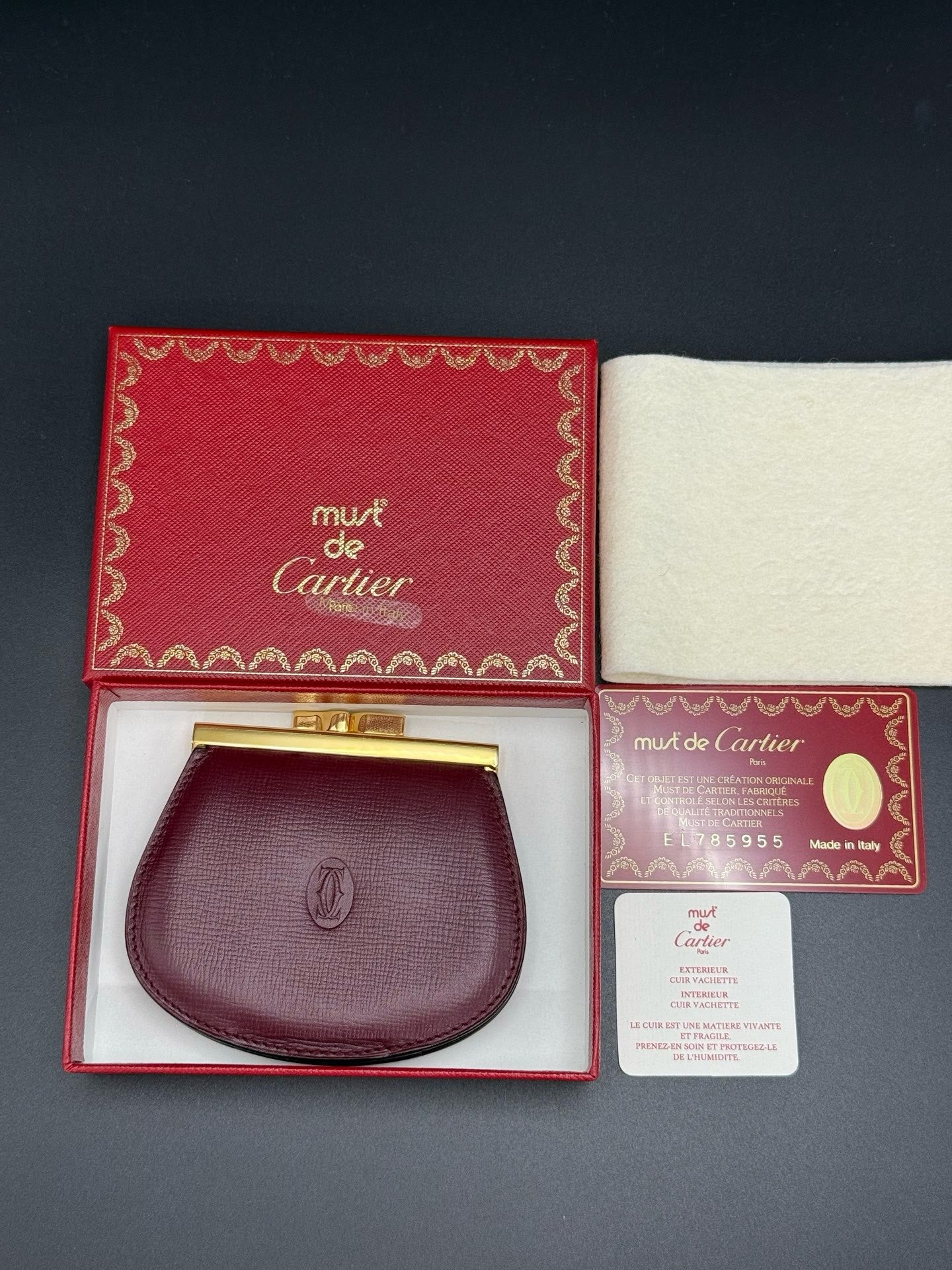 【24小時網站自助下單】🌸日本中古品代購 Cartier卡地亞波爾多紅錢包/零錢包 ➕卡➕保存布➕盒 全套保存品 | 預訂約2-3星期